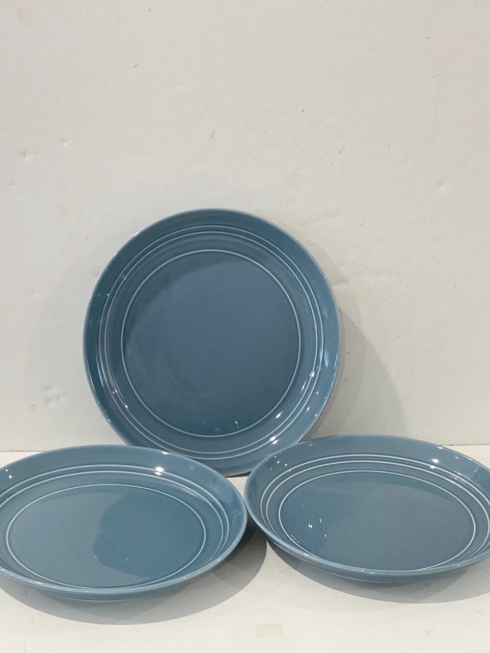 Threshold Westfield Set of 3 Dinner Plates Americana Blue Stoneware 10"